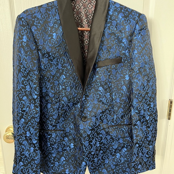 Tuxedo jacket - Picture 3 of 6